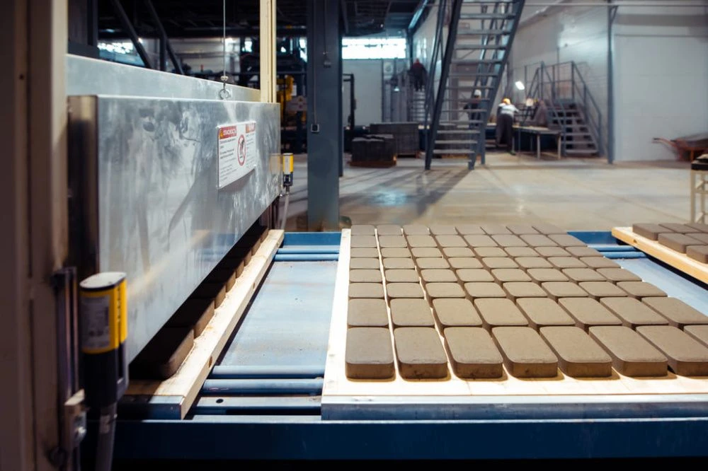 Тротуарная плитка Поревит теперь в Челябинске: качество на десятилетия, широкий выбор – на любой вкус Тротуарная плитка Поревит теперь в Челябинске: качество на десятилетия, широкий выбор – на любой вкус