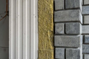 Облицовочный угловой вибропрессованый кирпич, полный прокрас, Шунгит