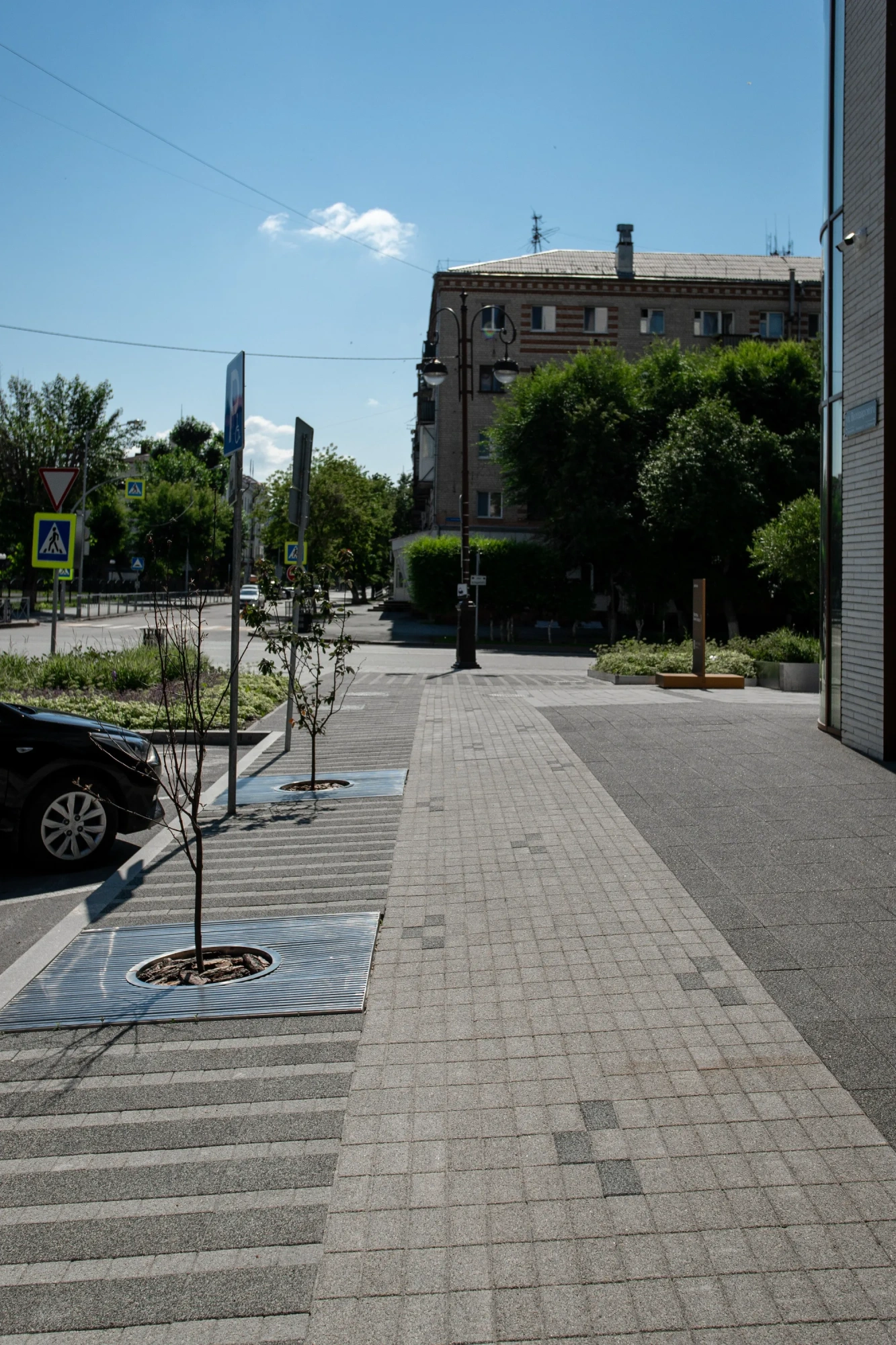 Купите квадратную тротуарную плитку от производителя «Поревит»